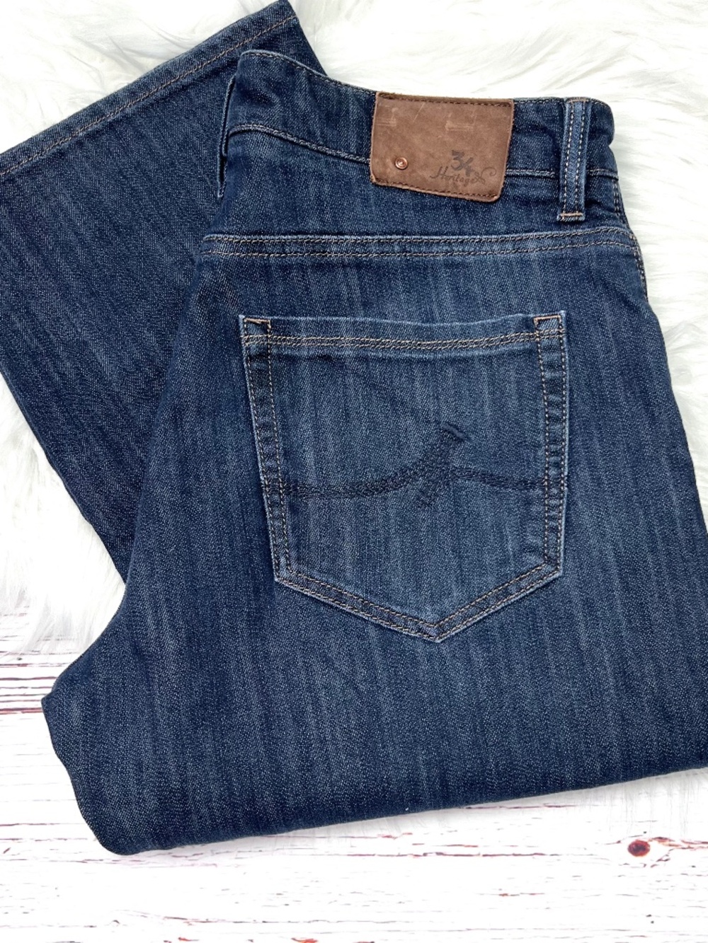👖|•34 HERITAGE•| 'Confidence' Mid-Rise Relaxed Straight Jeans Size 32x30👖
